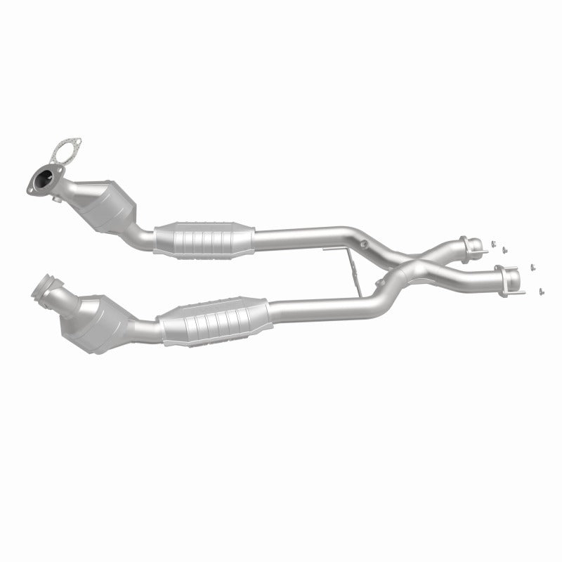 MagnaFlow Direct Fit Catalytic Converter 96-98 Ford Mustang 4.6L - 23163