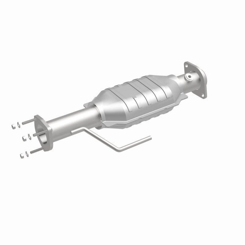 MagnaFlow Direct Fit Catalytic Converter 00-04 Jeep Wrangler Rear - 447211