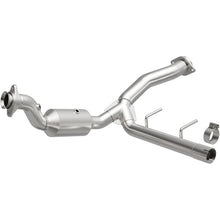 Load image into Gallery viewer, MagnaFlow 15-17 Ford F-150 XL V6 3.5L OEM Grade Direct Fit Catalytic Converter - 21-475