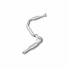 Load image into Gallery viewer, MagnaFlow Direct Fit Catalytic Converter 03-05 Express 2500 4.8L Driver Side - 51524