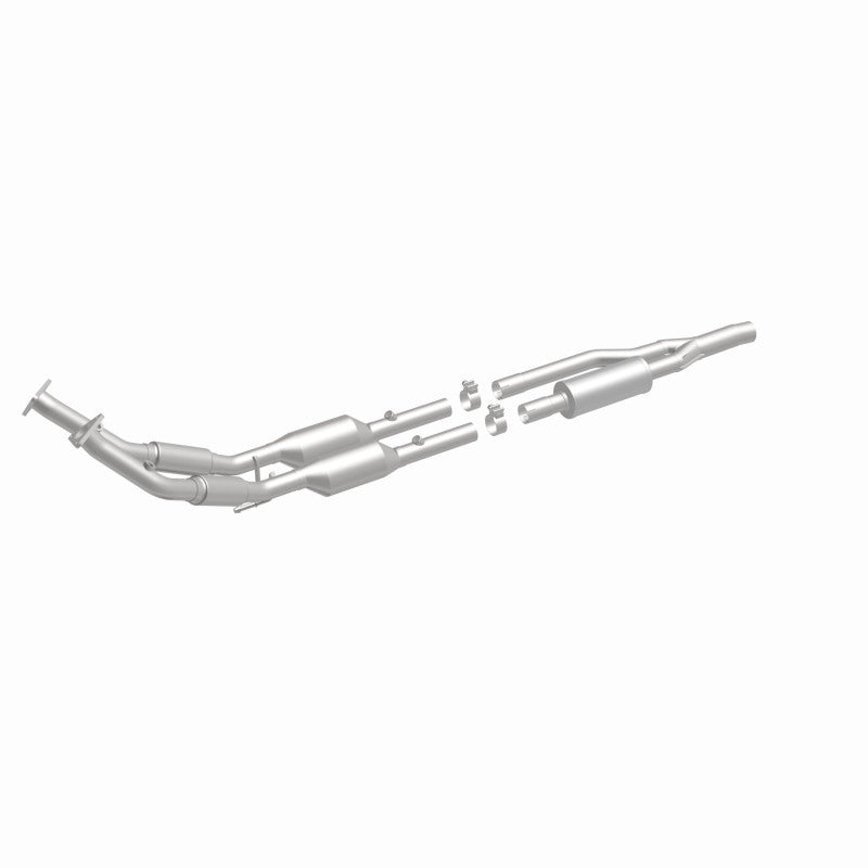 MagnaFlow Direct Fit Catalytic Converter California Grade 06-09 Audi A3 Quattro 3.2L - 5461873