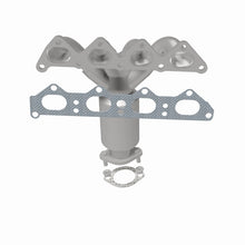 Load image into Gallery viewer, MagnaFlow Direct Fit Catalytic Converter 09-10 Kia Sportage 2.0L - 51349
