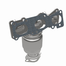 Load image into Gallery viewer, Magnaflow 07-10 Kia Sedona 3.8L California Grade CARB Compliant DF Manifold Catalytic Converter - 5582855