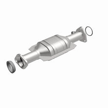 Load image into Gallery viewer, MagnaFlow Direct Fit Catalytic Converter 95 Honda Odyssey 2.2L - 27401