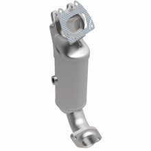 Load image into Gallery viewer, MagnaFlow Direct Fit Federal Catalytic Converter OEM 11-14 Dodge Avenger V6 - 3.6 LFLEX - 52120