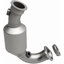 Load image into Gallery viewer, MagnaFlow Direct Fit Catalytic Converter 02-03 Liberty P/S Frt 3.7L - 458052