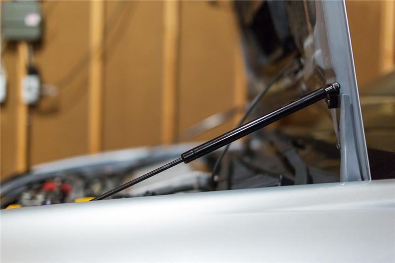 GrimmSpeed 02-07 Subaru Inpreza/WRX/STi Hood Struts - 097016