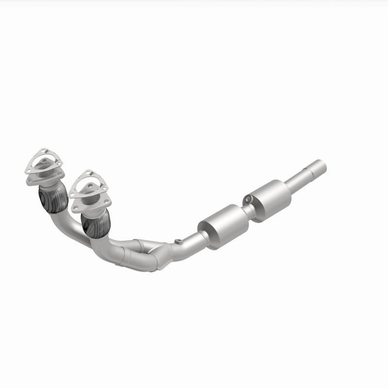 MagnaFlow Direct Fit Catalytic Converter 02-05 Golf 2.8L Underbody - 52289