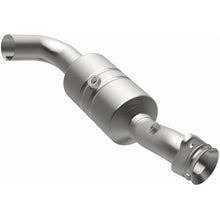 Load image into Gallery viewer, MagnaFlow Direct Fit Catalytic Converter 2017 F-150 3.5 OEM Underbody - 52591