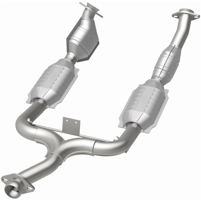 MagnaFlow Direct Fit Catalytic Converter 94-95 Ford Mustang 3.8L Tier 1 (California) - 441108