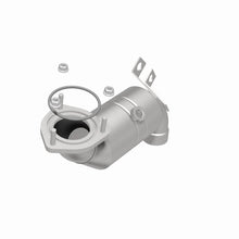 Load image into Gallery viewer, MagnaFlow Direct Fit Catalytic Converter 02-03 Jaguar X-Type Rear - 51430
