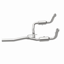 Load image into Gallery viewer, MagnaFlow Direct Fit Catalytic Converter 2009-2012 Dodge Nitro 3.7L Underbody - 52148