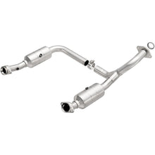 Load image into Gallery viewer, MagnaFlow DF Cat Conv 06-09 Ford Explorer/06-10 Mercury Mountaineer 4.6L Y-Pipe Assembly (49 State) - 93627