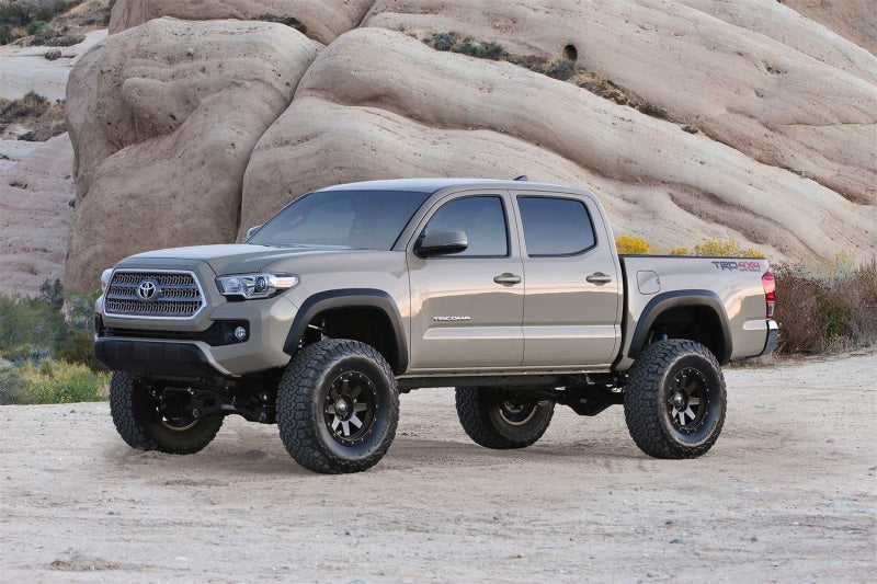 Fabtech 16-19 Toyota Tacoma 4WD/2WD 6 Lug 6in Lift System - Component Box 1 - FTS26065