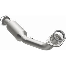 Load image into Gallery viewer, MagnaFlow Direct Fit Catalytic Converter 02-06 Honda CR-V 2.4L OEM - 49123