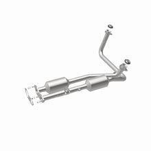 Load image into Gallery viewer, MagnaFlow Direct Fit Catalytic Converter California Grade 96-00 GM Tahoe/Yukon/Escalade 5.7L - 4451453