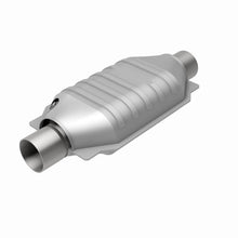 Load image into Gallery viewer, MagnaFlow Universal Catalytic Converter 2 Dual O2 Boss - 94264