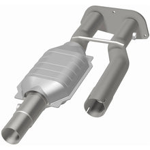 Load image into Gallery viewer, MagnaFlow Direct Fit Catalytic Converter 98 GM Truck 5.7L - 23179