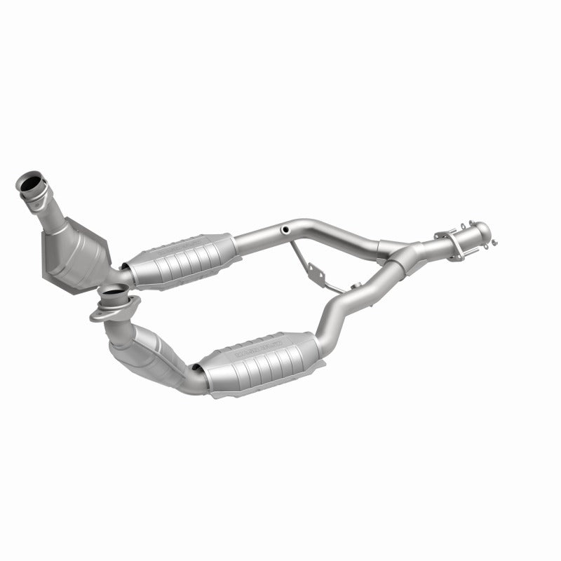 MagnaFlow Direct Fit Catalytic Converter 96-98 Ford Mustang 3.8L - 444064