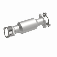 Load image into Gallery viewer, MagnaFlow Direct Fit Catalytic Converter 2011 Kia Sorento 3.5 Underbody - 52644