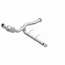 Load image into Gallery viewer, MagnaFlow 11-14 Ford F-150 5.0L Direct Fit CARB Compliant Left Catalytic Converter - 5551139