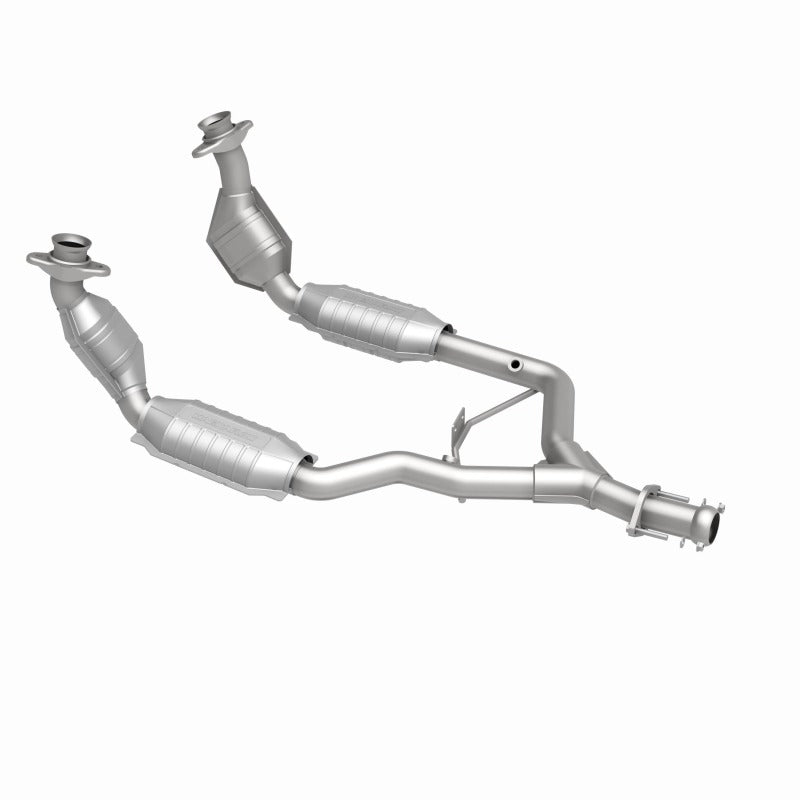 MagnaFlow Direct Fit Catalytic Converter 96-98 Ford Mustang 3.8L - 444064