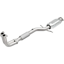 Load image into Gallery viewer, MagnaFlow Direct Fit Catalytic Converter 99-01 Sonata 2.4L - 93229