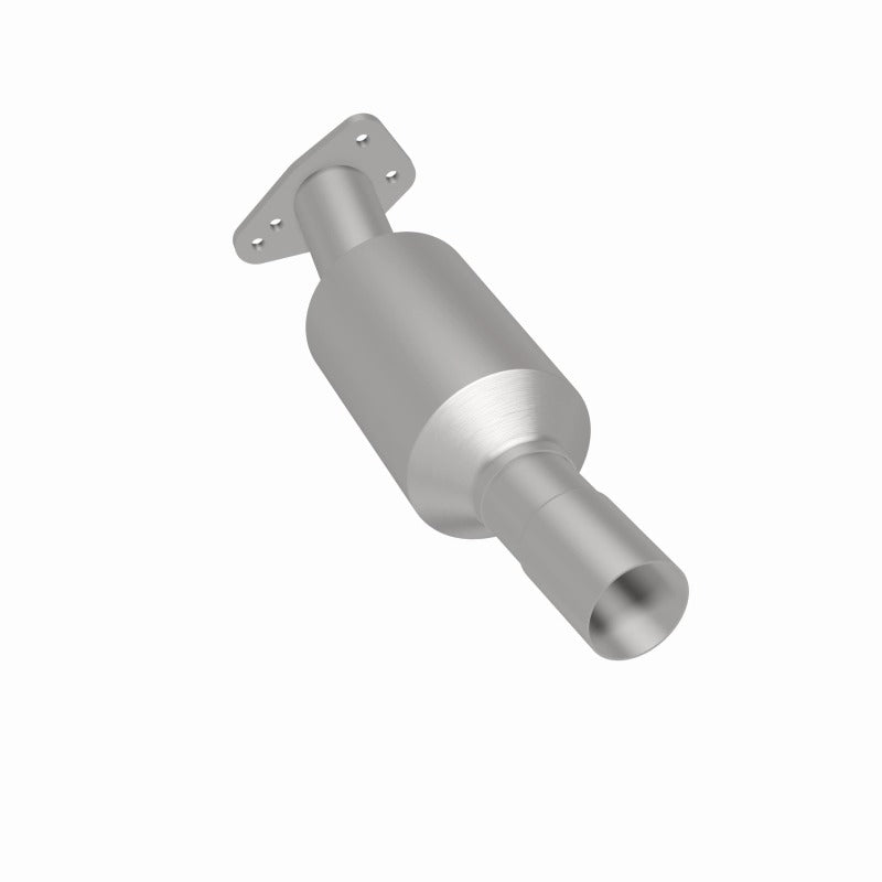 MagnaFlow GM Passenger car CA Direct Fit Converter - 3322431