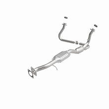 Load image into Gallery viewer, MagnaFlow Direct Fit Catalytic Converter 01-05 Chevy Blazer 4.3L 4WD - 49897