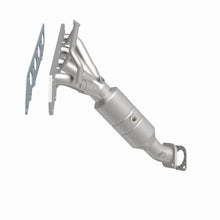 Load image into Gallery viewer, MagnaFlow Conv DF 05-06 Ford Focus 2.0L - 50390