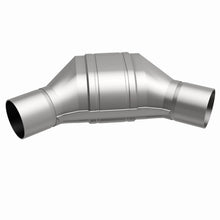 Load image into Gallery viewer, MagnaFlow Universal Catalytic Converter 2.25 inch Angled O/O PC2 Front - 337085