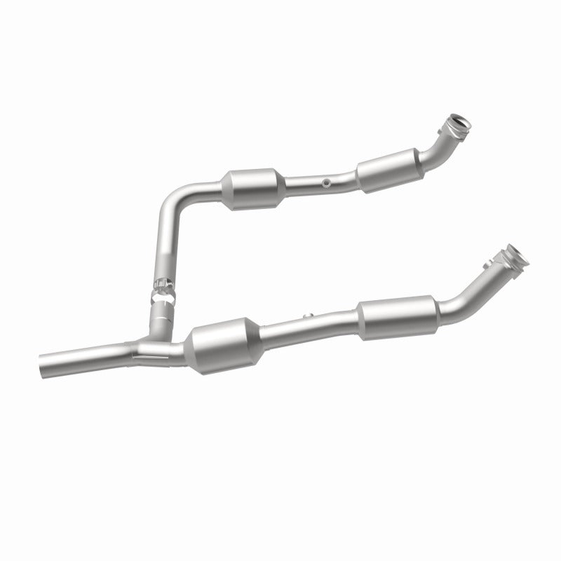 MagnaFlow Direct Fit Catalytic Converter OEM 07-08 Ford E-150 - 5582640