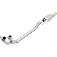 Load image into Gallery viewer, MagnaFlow Direct Fit Catalytic Converter Ford 87 96 - 93302