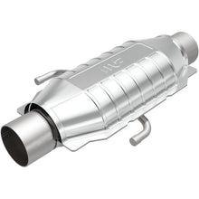 Load image into Gallery viewer, MagnaFlow Universal Catalytic Converter 2.5 Dual Air - 94026