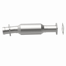 Load image into Gallery viewer, MagnaFlow Direct Fit Catalytic Converter California Grade 79-80 International Scout II 5.0L - 3391425