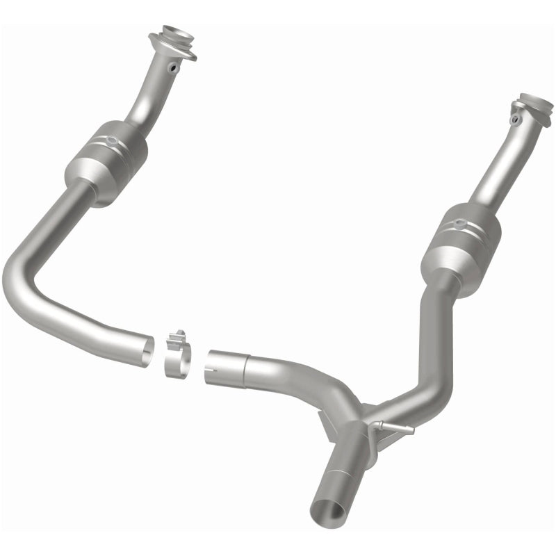 MagnaFlow Direct Fit Catalytic Converter 2009-2014 E-150 4.6 L Underbody - 52153