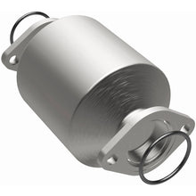 Load image into Gallery viewer, MagnaFlow Direct Fit Catalytic Converter 93-97 Geo Prizm-Toyota Celi - 23656