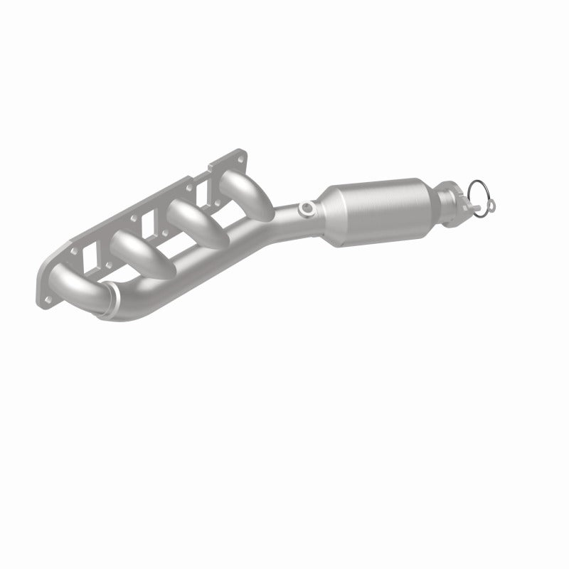 MagnaFlow 11-13 QX56 V8 5.6 OEM Manifold Direct Fit Converter - 22-035