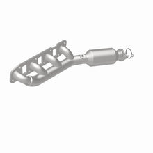 Load image into Gallery viewer, MagnaFlow 11-13 QX56 V8 5.6 OEM Manifold Direct Fit Converter - 22-035
