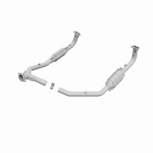 Load image into Gallery viewer, MagnaFlow DF Cat. Conv 97 Land Rover Defender 90 4.0L Y-Pipe Assy / 96-99 Discovery 4.0L Y-Pipe Assy - 93690