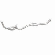 Load image into Gallery viewer, MagnaFlow 98-00 Toyota Sienna 3.0L Direct Fit Converter - 447163