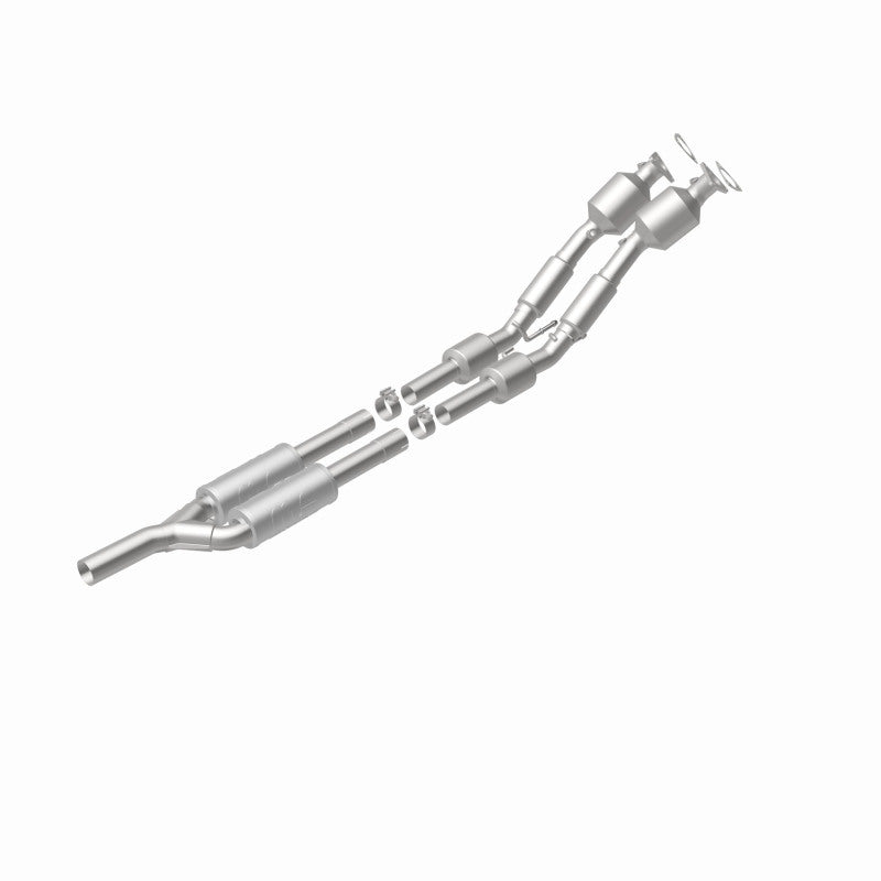 MagnaFlow Direct Fit Catalytic Converter 2012-2015 Passat (B7) 3.6L V6 OEM Grade - 52938