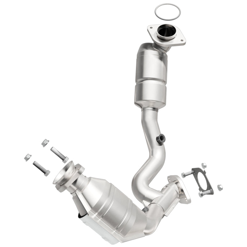 MagnaFlow Direct Fit Catalytic Converter 00-03 Ford Taurus 3.0 Front - 25208