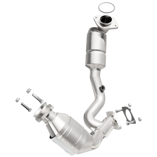 MagnaFlow Direct Fit Catalytic Converter 00-03 Ford Taurus 3.0 Front - 25208