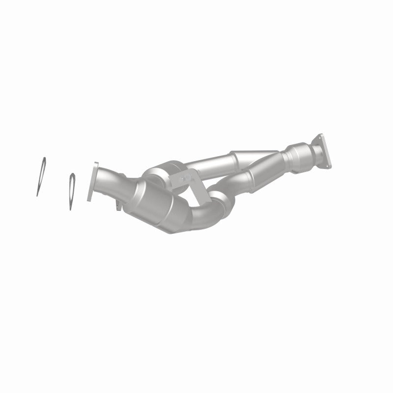 MagnaFlow Direct Fit Catalytic Converter 04-06 VW Touareg 3.2L - 51499