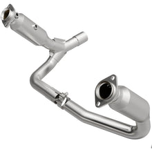 Load image into Gallery viewer, MagnaFlow 07-08 Dakota V6 V8 3.7 4.7 OEM Underbody Direct Fit Converter - 21-972