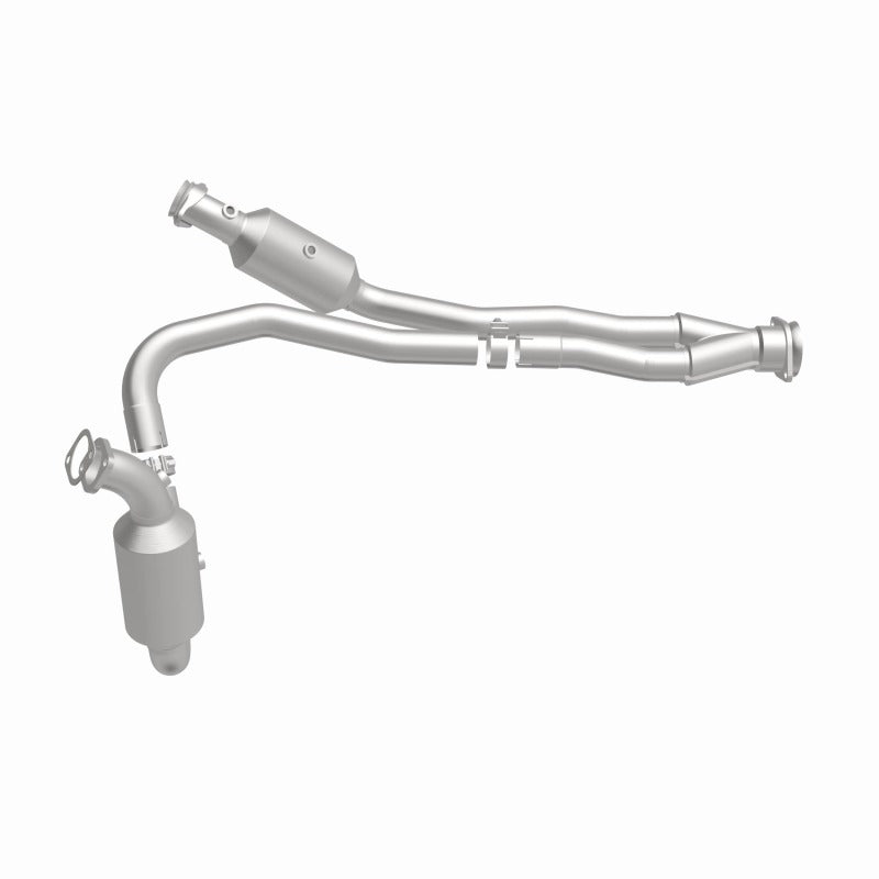 MagnaFlow Direct Fit Catalytic Converter 2015-2017 Transit-150 V6 3.5 OEM Underbody - 21-710