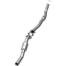 Load image into Gallery viewer, MagnaFlow Direct Fit Catalytic Converter 05 Silverado 2500HD 6.0L - 51949