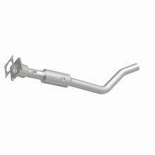 Load image into Gallery viewer, MagnaFlow 11-14 Chrysler 200 2.4L OEM Underbody Direct Fit Converter - 21-461