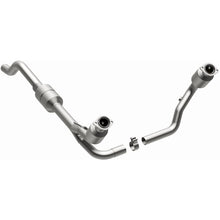 Load image into Gallery viewer, MagnaFlow Direct Fit Catalytic Converter 00-03 Dodge Durango 4.7L - 51338